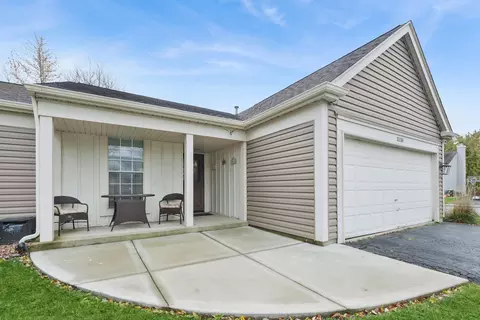 Exterior - 3130 Eugene Ln, Aurora, IL 60504 photo 2 of 4