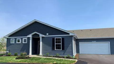 6487 Juniper Dr, Wonder Lake, IL 60097