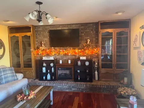 21 Colonial Dr, Clinton, IL 61727 photo 15