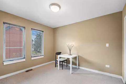 648 1st Ave, Des Plaines, IL 60016 photo 19