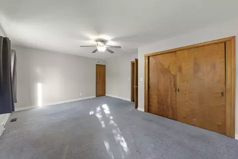 Bedroom - 175 S Harrison Ave, Aurora, IL 60506 photo 3 of 8