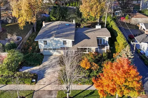 Undisclosed, Northbrook, IL 60062