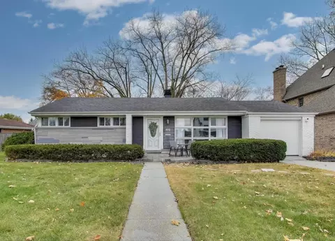 412 N Ridgeland Ave, Elmhurst, IL 60126