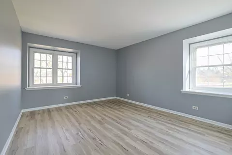 Bedroom - 1111 Pleasant Run Dr #911, Wheeling, IL 60090 photo 3 of 4