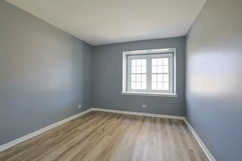 Bedroom - 1111 Pleasant Run Dr #911, Wheeling, IL 60090 photo 1 of 4
