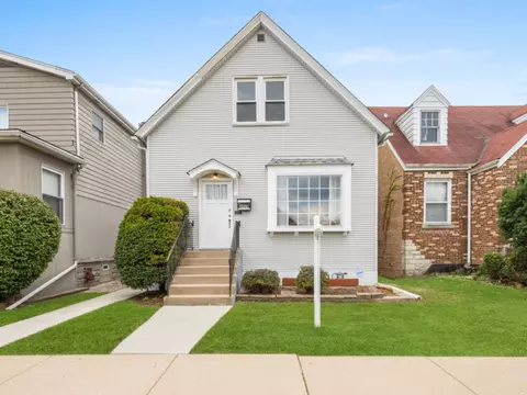 6049 W School St, Chicago, IL 60634