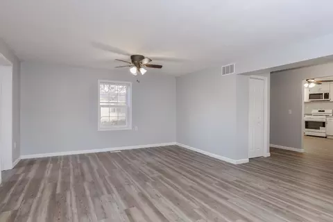 401 S 6th St, Cornell, IL 61319 photo 6