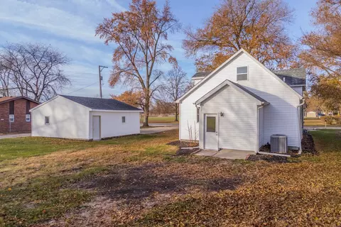 401 S 6th St, Cornell, IL 61319 photo 28