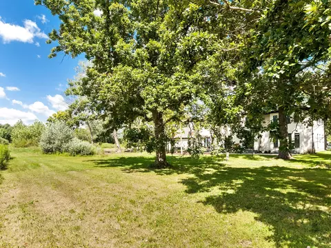 Exterior - 1 Morrison Rd, Northbrook, IL 60062 photo 11 of 12