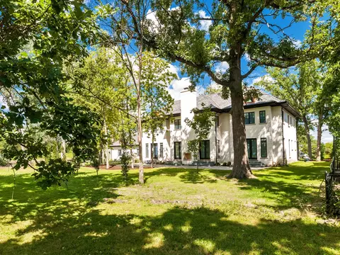 Exterior - 1 Morrison Rd, Northbrook, IL 60062 photo 9 of 12