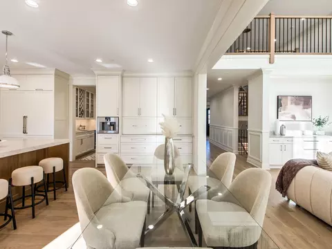 Dining - 1 Morrison Rd, Northbrook, IL 60062 photo 3 of 3