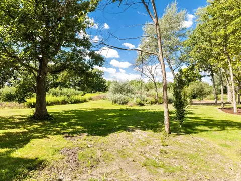 Exterior - 1 Morrison Rd, Northbrook, IL 60062 photo 12 of 12