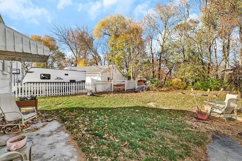 Exterior - 418 Armstrong St, Morris, IL 60450 photo 5 of 7