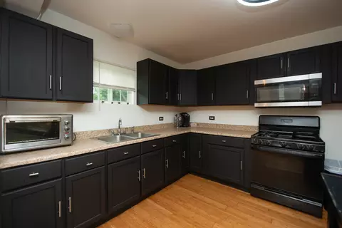 Kitchen - 140 Thackeray Dr, Bolingbrook, IL 60440 photo 1 of 2