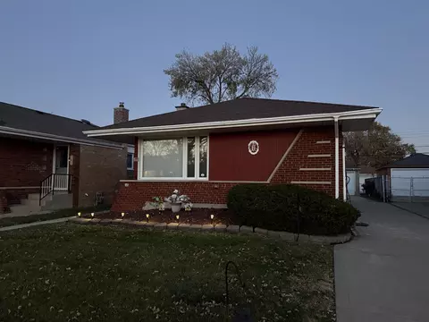 145 Rice Ave, Bellwood, IL 60104