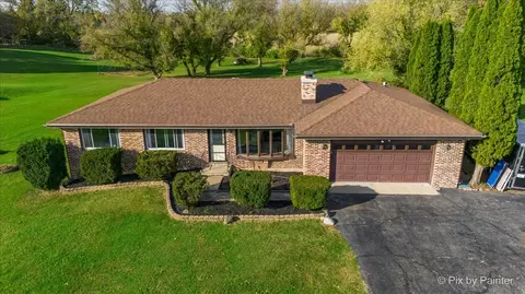 20876 Ridgeview Ln, Marengo, IL 60152