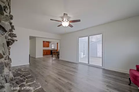 730 Ashley Ct, Hoffman Estates, IL 60169 photo 16