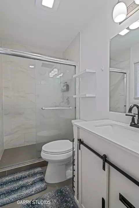 730 Ashley Ct, Hoffman Estates, IL 60169 photo 23