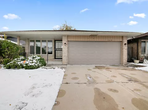 759 Mcarthur Ct, Dolton, IL 60419