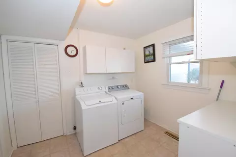 Other - 1000 Apple Valley Dr, Bartlett, IL 60103 photo 2 of 6