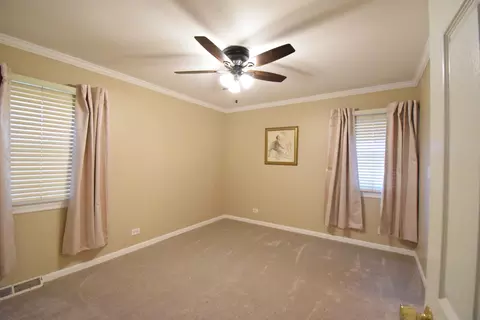 Bedroom - 1000 Apple Valley Dr, Bartlett, IL 60103 photo 1 of 4