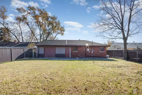 Exterior - 7726 W 80th Pl, Bridgeview, IL 60455 photo 4 of 4