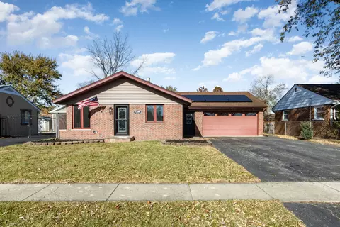 7726 W 80th Pl, Bridgeview, IL 60455
