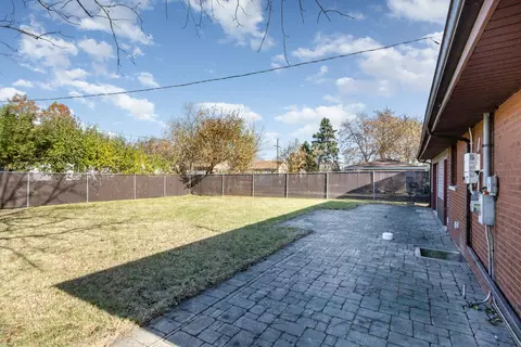 Exterior - 7726 W 80th Pl, Bridgeview, IL 60455 photo 2 of 4