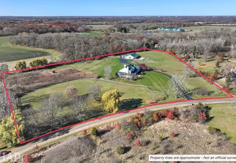 38 Spring Ln, Barrington Hills, IL 60010