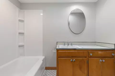 Bath - 2 Adams St, East Dundee, IL 60118 photo 1 of 1