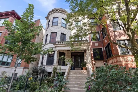 Undisclosed, Chicago, IL 60657