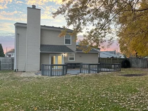 Exterior - 1815 Brighton Cir, Aurora, IL 60506 photo 2 of 5