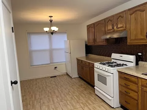 Kitchen - 1815 Brighton Cir, Aurora, IL 60506 photo 1 of 1