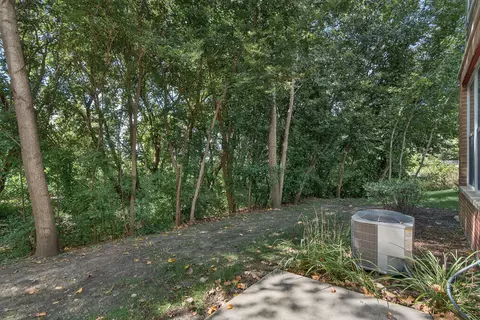 Exterior - 1001 Draper Rd, Mchenry, IL 60050 photo 2 of 3