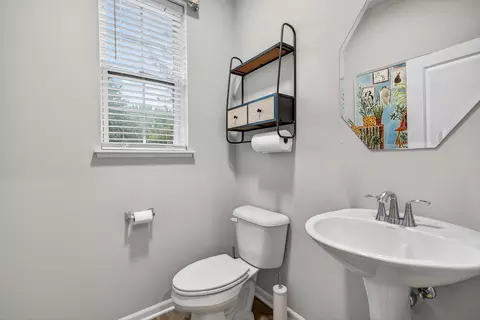 Bath - 1001 Draper Rd, Mchenry, IL 60050 photo 1 of 3
