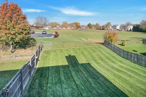 1110 E Treeline Dr, Lockport, IL 60441 photo 25