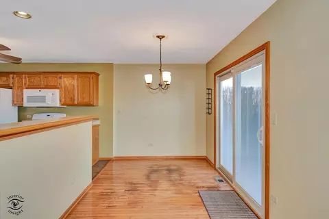 1110 E Treeline Dr, Lockport, IL 60441 photo 7