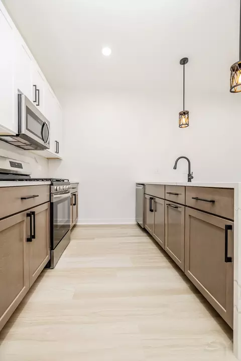 1056 N Central Park Ave, Chicago, IL 60651 photo 15