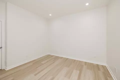 1056 N Central Park Ave, Chicago, IL 60651 photo 39
