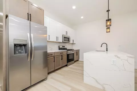 1056 N Central Park Ave, Chicago, IL 60651 photo 10
