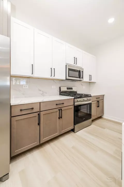 1056 N Central Park Ave, Chicago, IL 60651 photo 11
