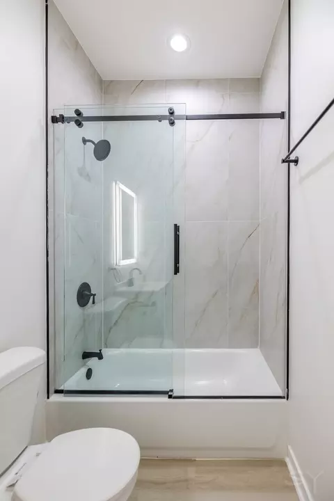 1056 N Central Park Ave, Chicago, IL 60651 photo 31