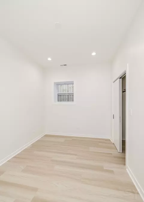 1056 N Central Park Ave, Chicago, IL 60651 photo 23