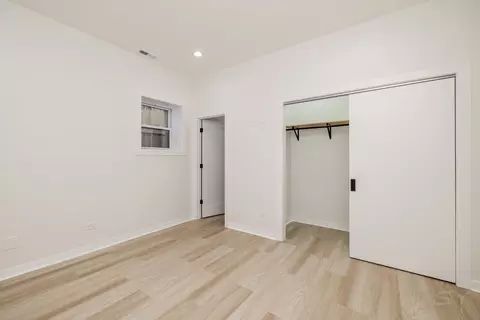 1056 N Central Park Ave, Chicago, IL 60651 photo 37