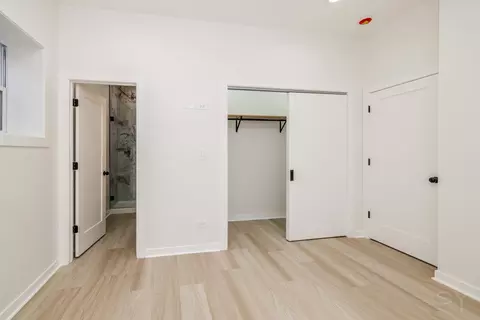 1056 N Central Park Ave, Chicago, IL 60651 photo 42