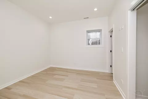 1056 N Central Park Ave, Chicago, IL 60651 photo 36
