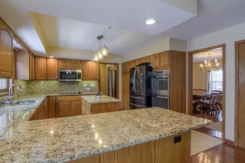 Kitchen - 1995 Salem Rd, Elgin, IL 60123 photo 1 of 2