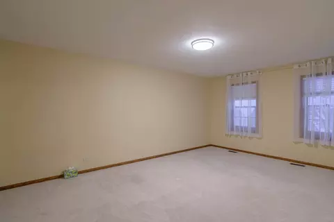 Bedroom - 1995 Salem Rd, Elgin, IL 60123 photo 2 of 5