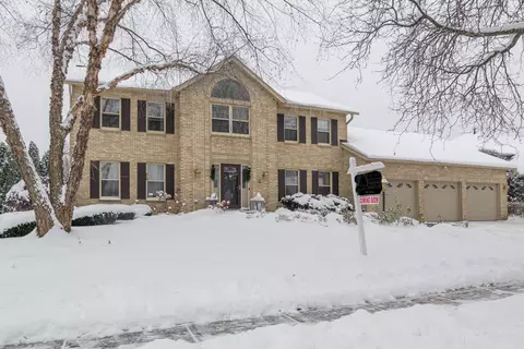 1995 Salem Rd, Elgin, IL 60123