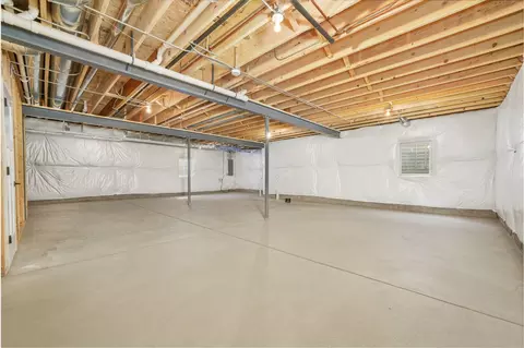 Undisclosed, Mokena, IL 60448 photo 28